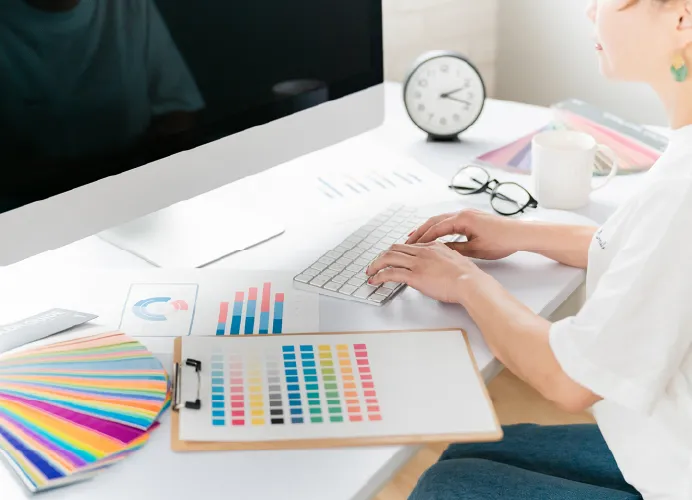 Web制作作業のイメージ写真